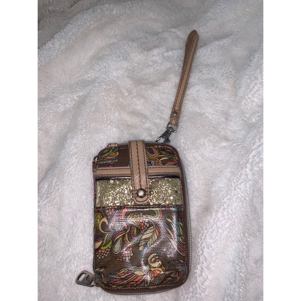 Smartphone wristlet
